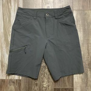 Men’s Patagonia Active Shorts Size 30